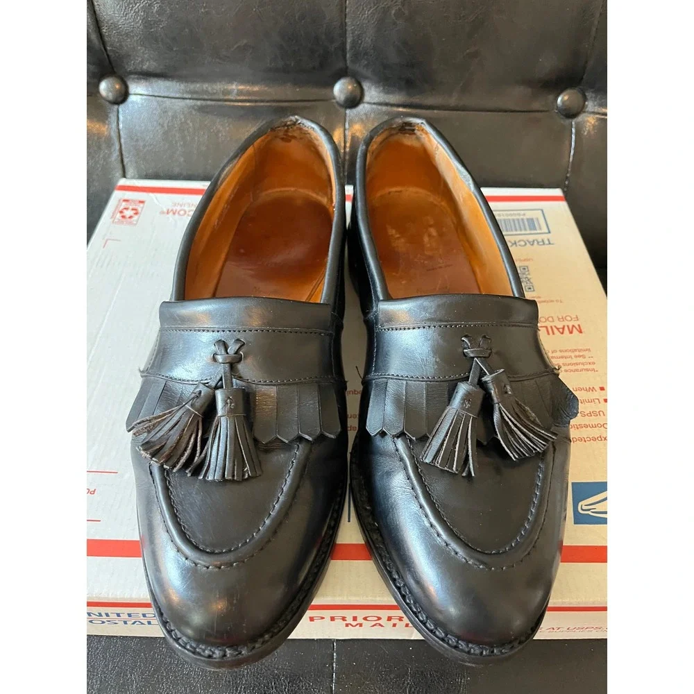 Allen Edmonds Newport‎ Black Leather Kiltie Tassel Loafers